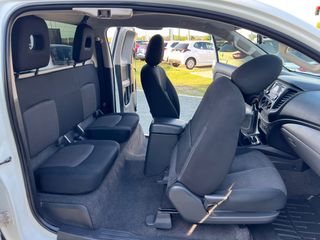 Fiat Fullback 2018-thumb-24