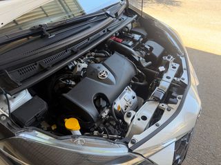 Toyota Yaris 2018 1.5c.c 111 hp Selection Navi 6M/T-thumb-36