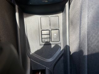 Toyota Yaris 2018 1.5c.c 111 hp Selection Navi 6M/T-thumb-20