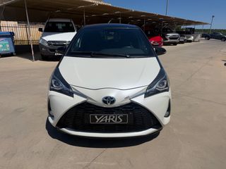 Toyota Yaris 2018 1.5c.c 111 hp Selection Navi 6M/T-thumb-3