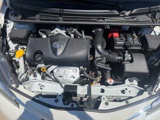 Toyota Yaris 2018 1.5c.c 111 hp Selection Navi 6M/T-thumb-33