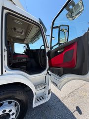 Καρότσα Κουρτίνα Volvo 2015 FM 330 4x2 euro 6-thumb-50