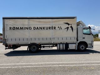 Καρότσα Κουρτίνα Volvo 2015 FM 330 4x2 euro 6-thumb-16