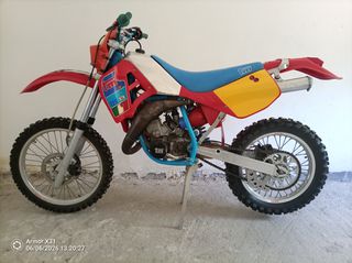 TM 125 1989