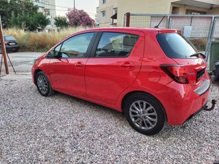 Toyota Yaris 2016-thumb-10