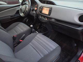 Toyota Yaris 2016-thumb-18