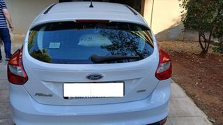 Ford Focus 2013-thumb-2
