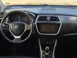 Suzuki SX4 S-Cross 2017 S-Cross 1.6 DDiS All Grip Privilege 4x4-thumb-20