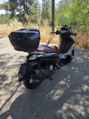 Piaggio Beverly 350 2012-thumb-7