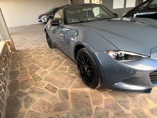 Mazda MX-5 2021-thumb-26