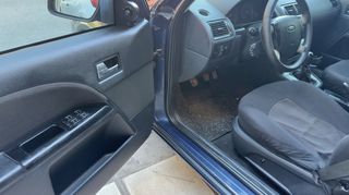 Ford Mondeo 2004-thumb-70