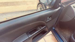 Ford Mondeo 2004-thumb-40