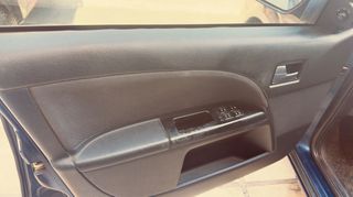 Ford Mondeo 2004-thumb-41