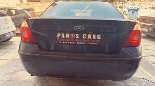 Ford Mondeo 2004-thumb-32