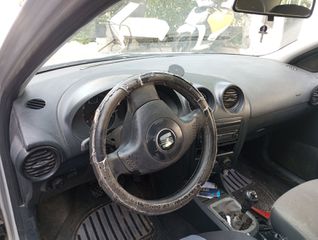 Seat Ibiza 2002-thumb-7