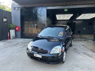 Toyota Yaris 2004