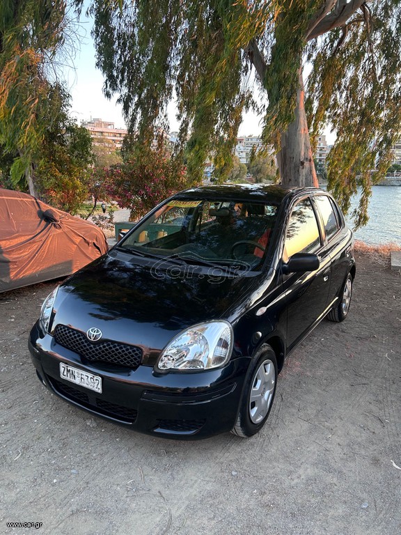Toyota Yaris 2004