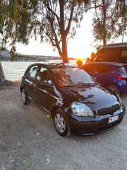 Toyota Yaris 2004-thumb-2