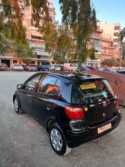 Toyota Yaris 2004-thumb-5