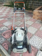 Βενζινοκίνητη Μηχανή Γκαζόν