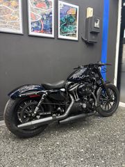 Harley Davidson XL 883 N Sportster IRON 2010