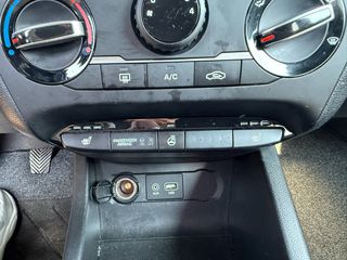 Hyundai i 20 2018 Passion 1.0-thumb-15