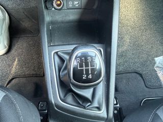 Hyundai i 20 2018 Passion 1.0-thumb-18