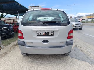 Renault Scenic 2000-thumb-4