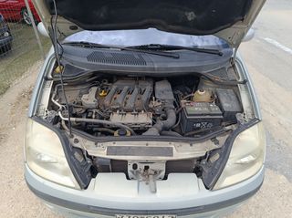 Renault Scenic 2000-thumb-18