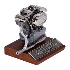 V-Twin Mfg, Shovelhead flat side 1:6 scale motor model