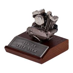 V-Twin Mfg, Ironhead motor model features 1:10 scale-thumb-1