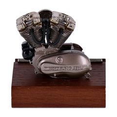 V-Twin Mfg, Ironhead motor model features 1:10 scale-thumb-3