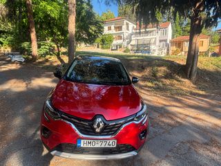 Renault Captur 2023 E tech plug in