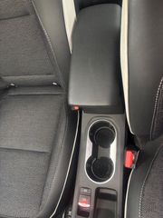 Renault Captur 2023 E tech plug in-thumb-58