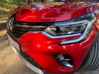 Renault Captur 2023 E tech plug in-thumb-23