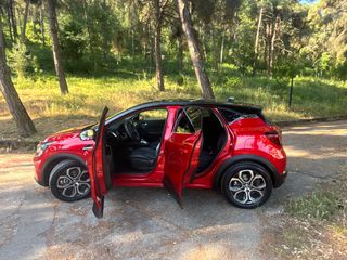 Renault Captur 2023 E tech plug in-thumb-27