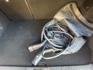 Renault Captur 2023 E tech plug in-thumb-29