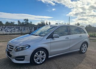 Mercedes-Benz B 180 2014