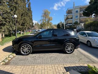 Porsche Cayenne 2023 PDCC - PANORAMA - BOSE - ΟΘΟΝΗ ΕΠΙΒΑΤΗ - ΠΑΚΕΤΟ  ΔΕΡΜΑΤΟΣ