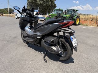 Honda Forza 350 2023-thumb-2