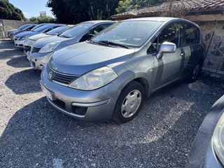 Nissan Tiida 2011