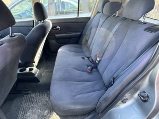 Nissan Tiida 2011-thumb-4