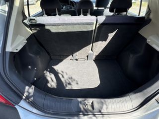 Nissan Tiida 2011-thumb-7