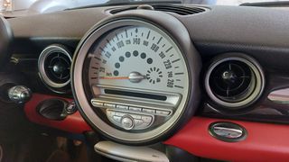 Mini Cooper 2008 1.6 120PS-thumb-10