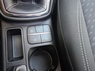 Ford Fiesta 2018 ST LINE-thumb-11