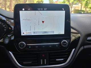 Ford Fiesta 2018 ST LINE-thumb-15