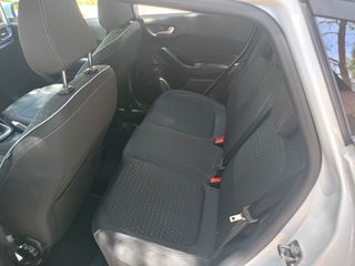 Ford Fiesta 2018 ST LINE-thumb-25