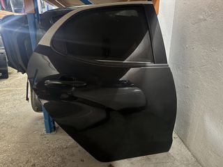 πόρτες Toyota Yaris 2024’-thumb-2