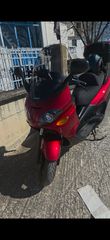 Piaggio X9 250 2000 Honda moter ηταν τα πρωτα της piaggio