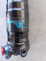 X fusion RCX D2 PRO TRUNNION αναρτηση 205x65